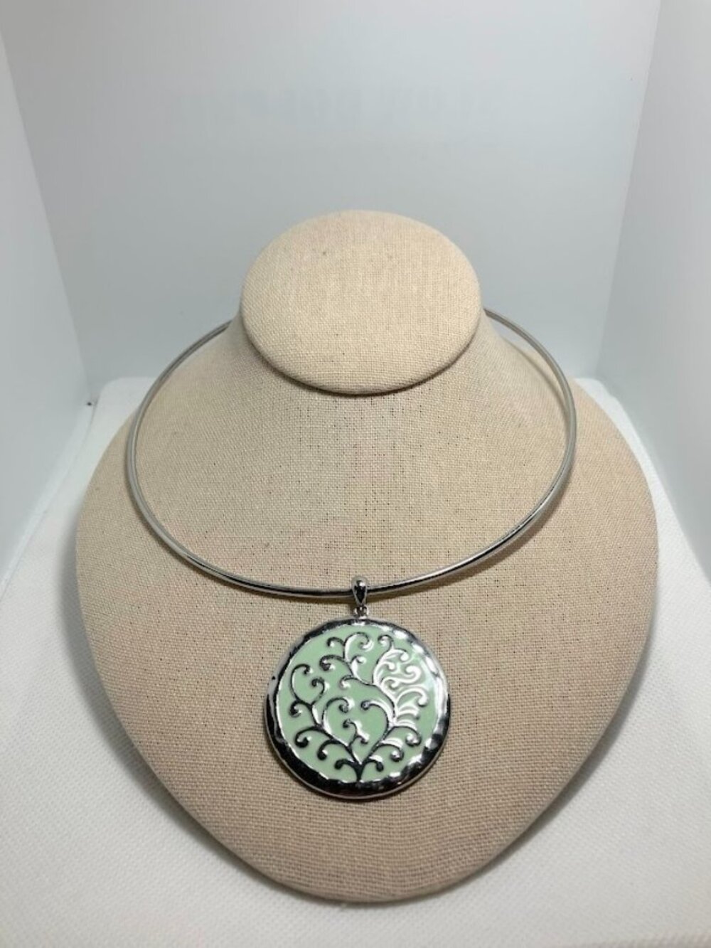 C 1945 Metal Pendant Choker And Earring Set Scroll Work Mint Green Background